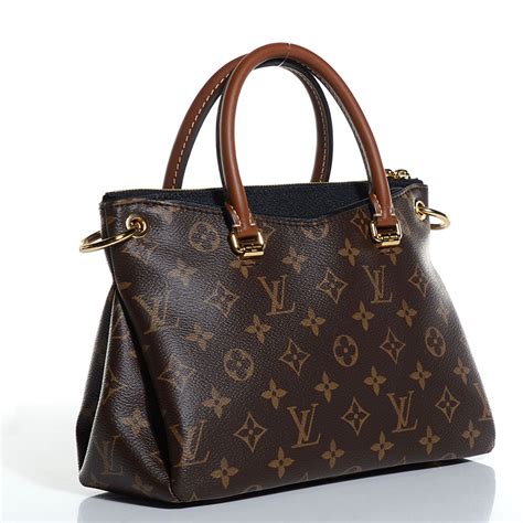 louis vuitton monogram pallas bb|louis Vuitton Monogram pallas clutch.